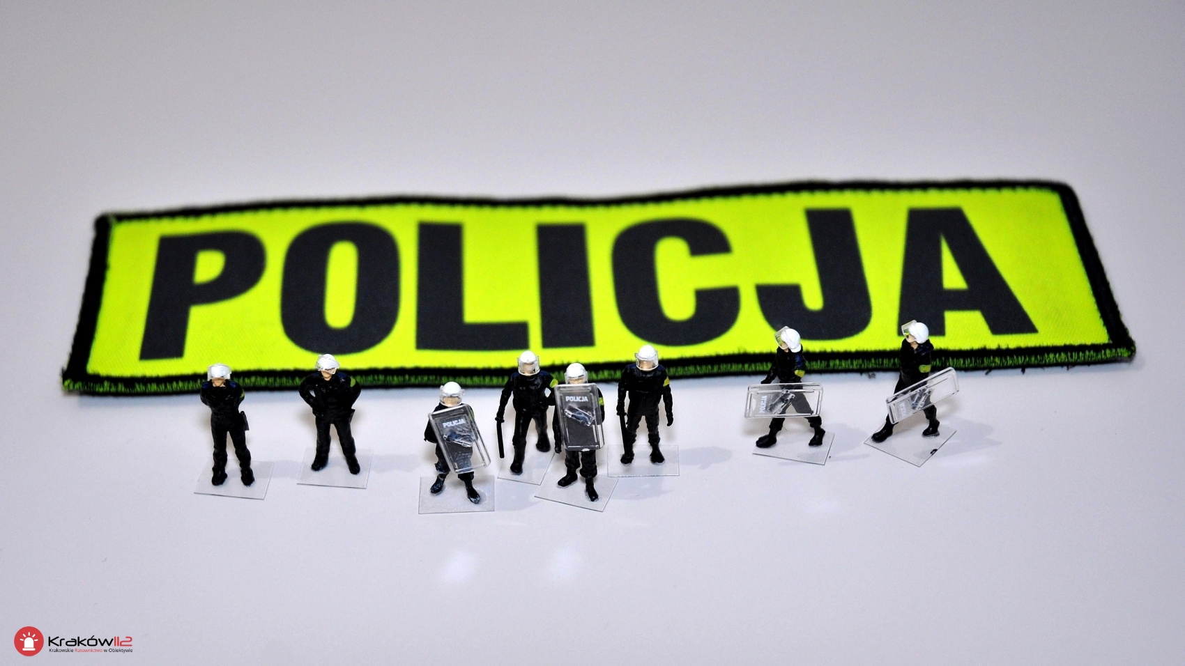 SCENKI FIGURKI 1 straz obraczka